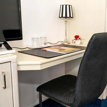 Papenbreer ホテル 3*